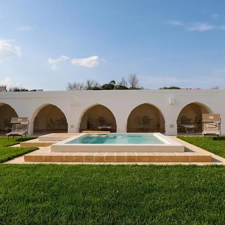 Masseria Scaledda 乡村民宿 曼杜里亚