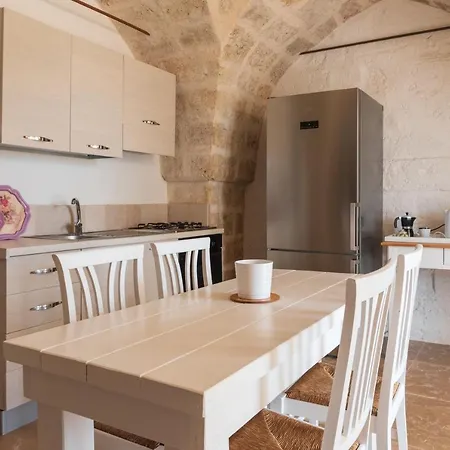 Masseria Scaledda 컨트리하우스 *