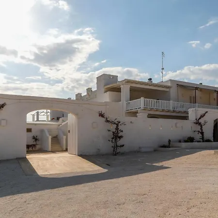 Летний дом Masseria Scaledda Мандурия